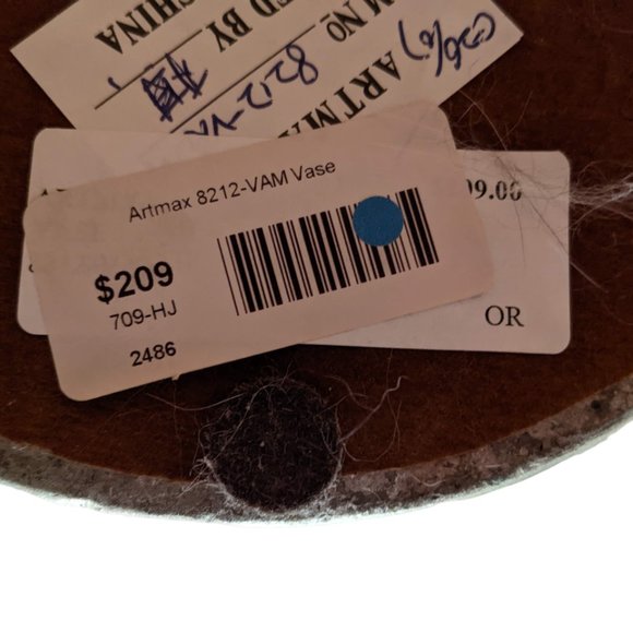 Authentic Set of 3 Artmax Sculptural Vases - Picture 8 of 9